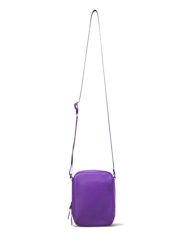 /original/LU9BPHS_062713_LULU_62713_2.png_convert-600x800