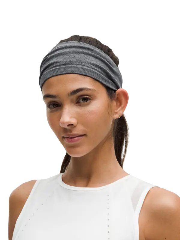 /original/LU9CDRS_070424_LULU_70424_5.png_convert-600x800