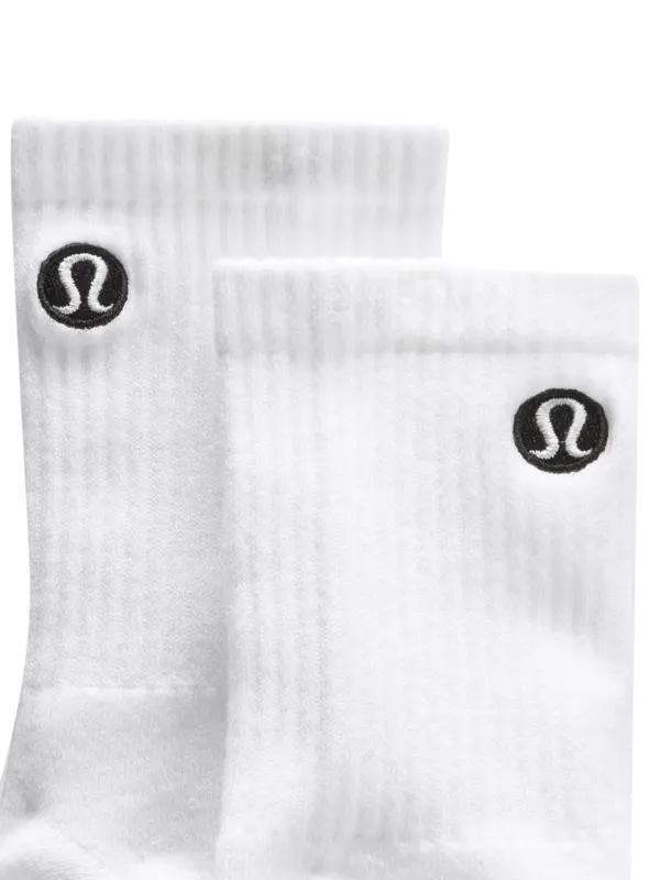 /original/LU9CE5S_0002_LULU_2_2.png_convert-600x800