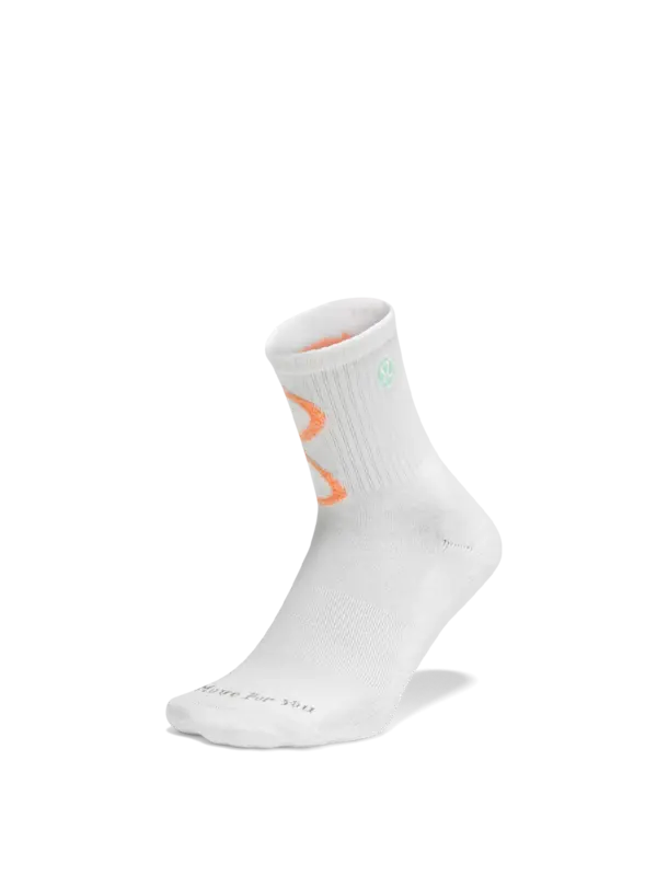 /original/LU9CPCS_0002_LULU_2_2.png_convert-600x800