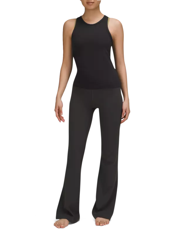 /original/LW1DCLS_0001_LULU_0001_2.png_convert-600x800