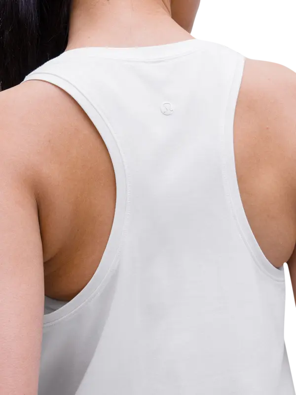 /original/LW1DDUS_0002_LULU_2_5.png_convert-600x800