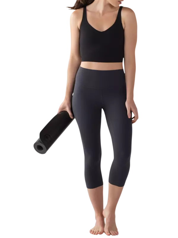 /original/LW1DTWS_0001_LULU_0001_2.png_convert-600x800