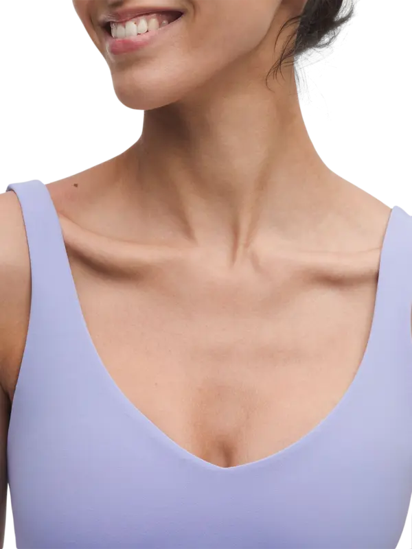 /original/LW1DUDS_071200_LULU_71200_4.png_convert-600x800