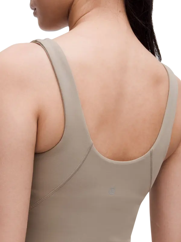 /original/LW1DUVS_070108_LULU_70108_5.png_convert-600x800