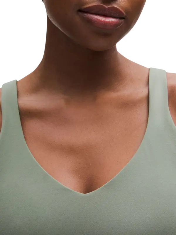 /original/LW1DUVS_072763_LULU_72763_4.png_convert-600x800