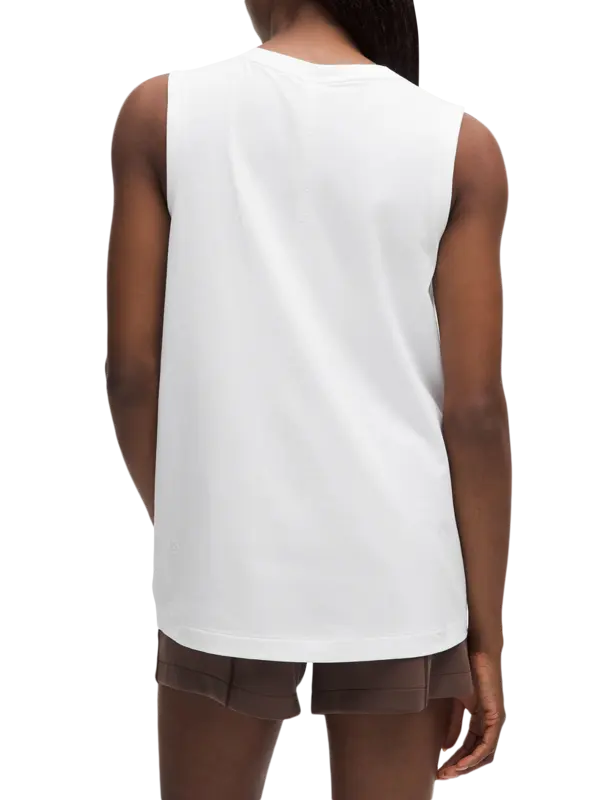 /original/LW1FDES_0002_LULU_2_3.png_convert-600x800