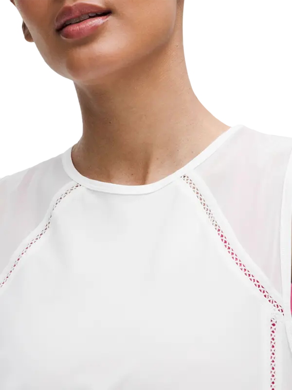 /original/LW1FEKS_0002_LULU_2_4.png_convert-600x800