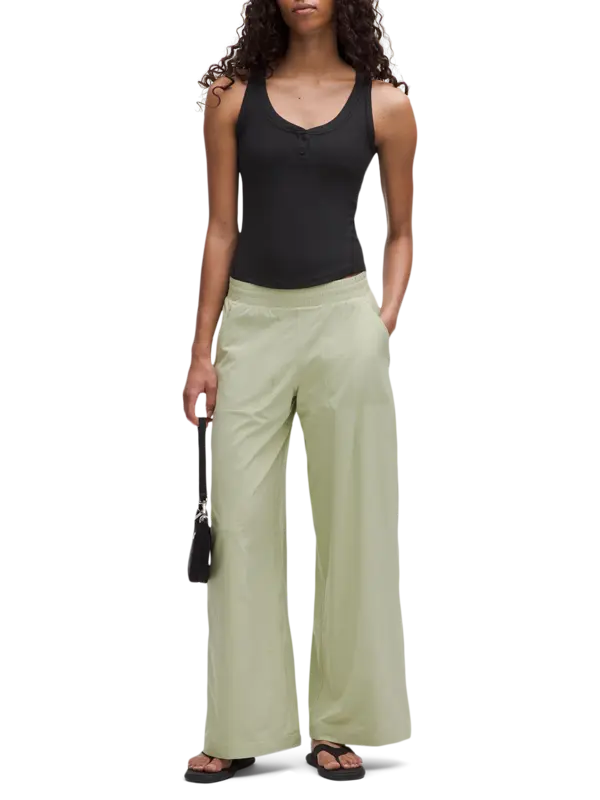 /original/LW1FI4S_0001_LULU_1_2.png_convert-600x800