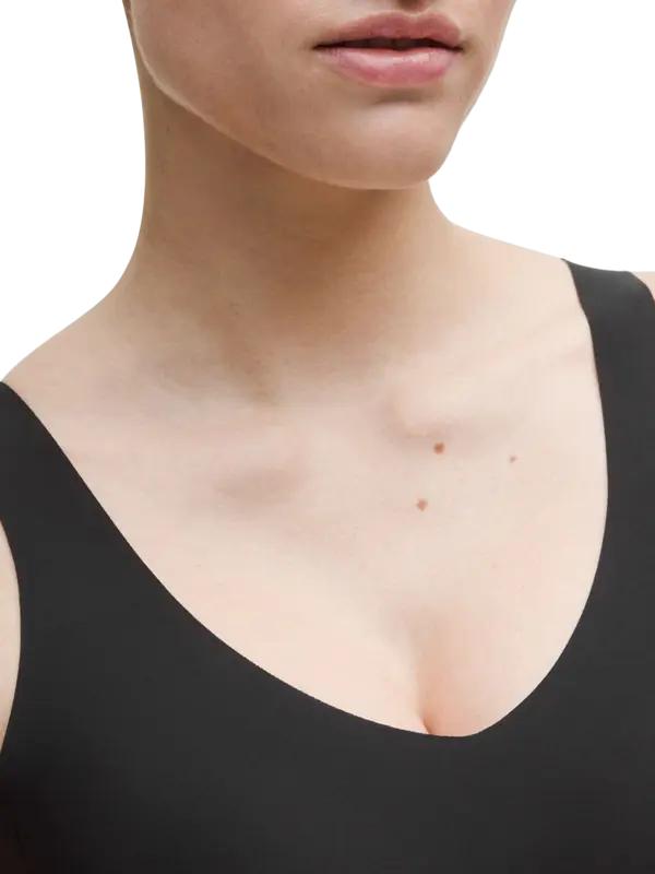 /original/LW2E45S_0001_LULU_1_4.png_convert-600x800