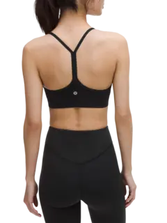 /original/LW2ELFS_0001_LULU_1_3.png_convert-240x320