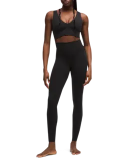 /original/LW2ELKS_0001_LULU_1_2.PNG_convert-240x320