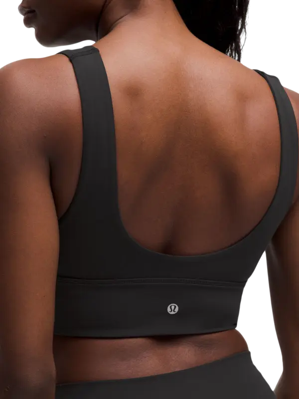 /original/LW2ELKS_0001_LULU_1_5.png_convert-600x800