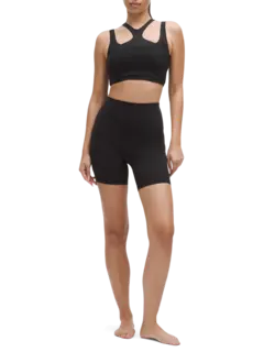 /original/LW2ELQS_0001_LULU_1_2.png_convert-240x320