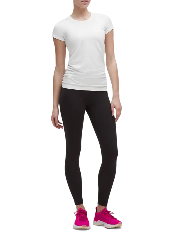 /original/LW3DFNS_012826_LULU_12826_2.png_convert-600x800