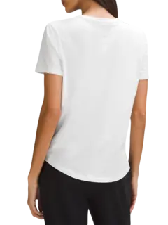 /original/LW3EPFS_0002_LULU_2_3.png_convert-240x320
