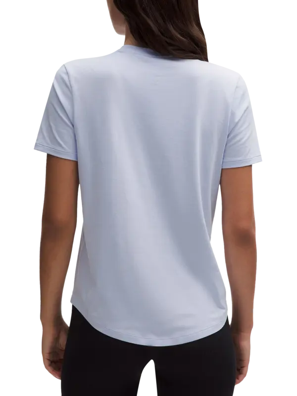 /original/LW3EPFS_032507_LULU_32507_3.png_convert-600x800