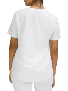 /original/LW3EYDS_0002_LULU_2_3.png_convert-240x320