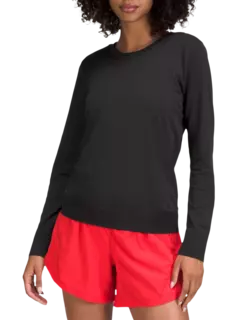 تيشيرت Swiftly كبير الحجم بأكمام طويلة