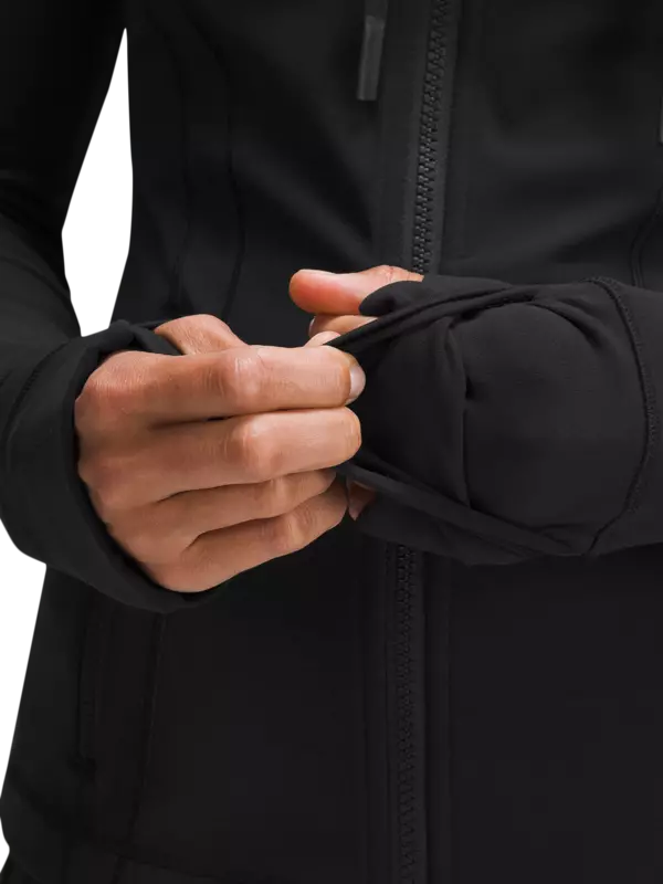 /original/LW3HAWS_0001_LULU_0001_6.png_convert-600x800