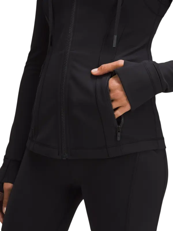 /original/LW3HAWS_0001_LULU_1_5.png_convert-600x800