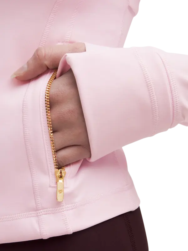 /original/LW3HJFS_071909_LULU_71909_5.png_convert-600x800