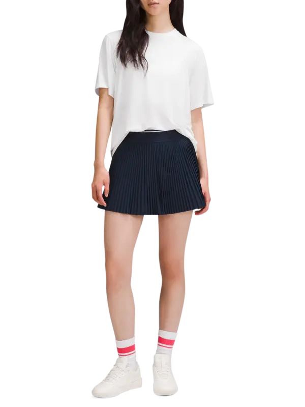 /original/LW3HQUS_0002_LULU_2_2.png_convert-600x800