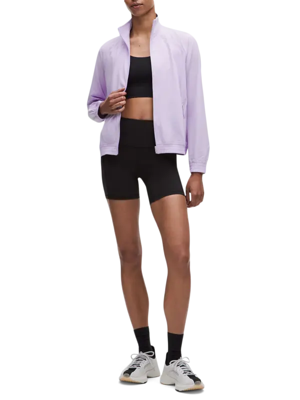 /original/LW3HWIS_0641_LULU_641_2.png_convert-600x800