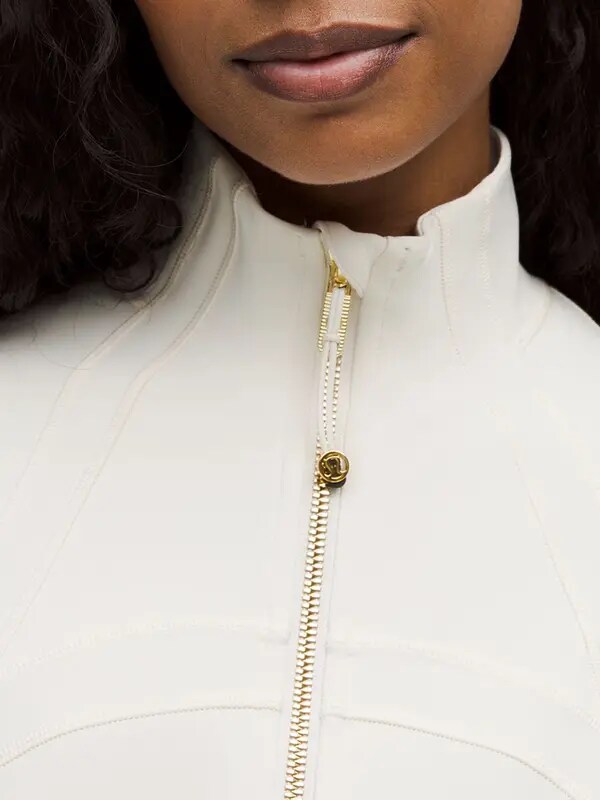 /original/LW3HYQS_042797_LULU_42797_4.png_convert-600x800