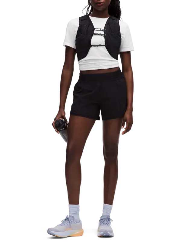 /original/LW3JE8S_012826_LULU_12826_2.png_convert-600x800