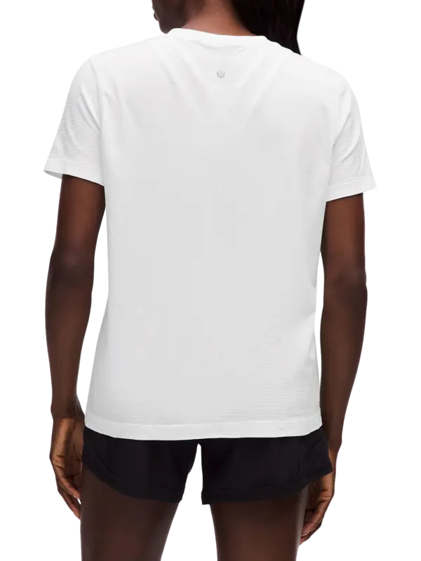 /original/LW3JE8S_012826_LULU_12826_3.png_convert-600x800