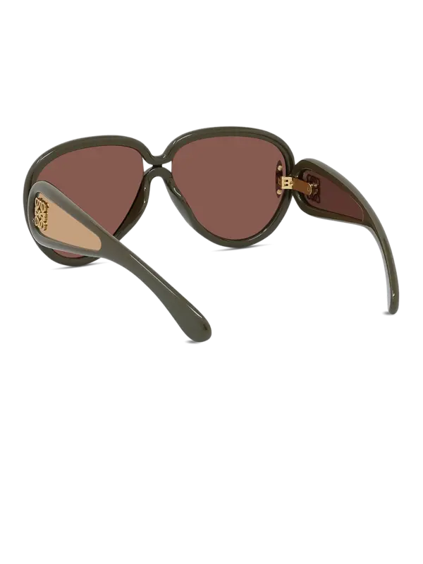 /original/LW40132I_LOEW_shiny dark_4.png_convert-600x800
