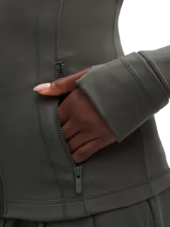 /original/LW4CD5S_035487_LULU_35487_5.png_convert-240x320