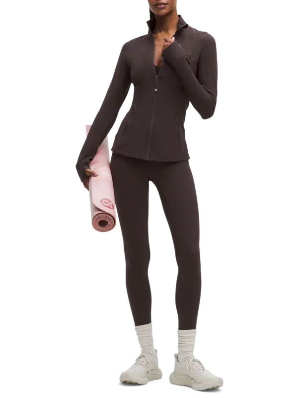 /original/LW4CD5S_041179_LULU_41179_2.png_convert-600x800