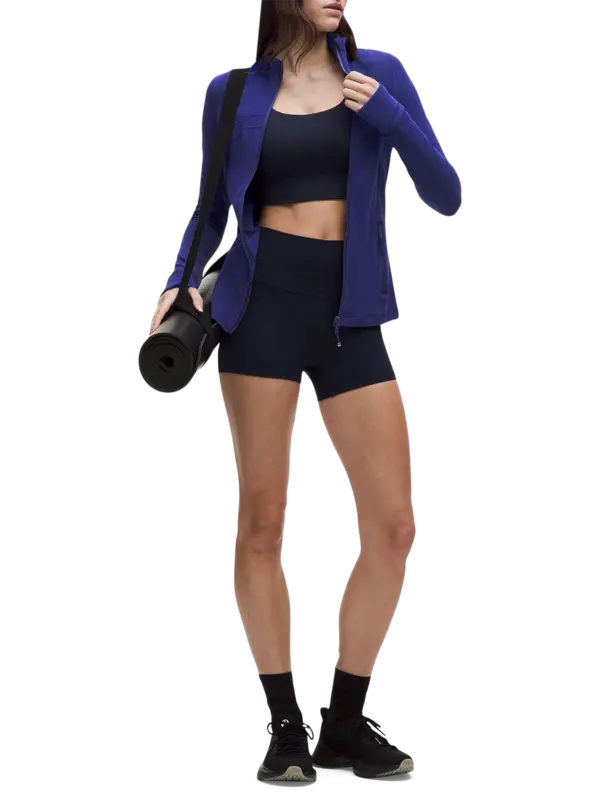 /original/LW4CD5S_071188_LULU_71188_2.png_convert-600x800