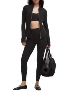 /original/LW4CD5S_071917_LULU_71917_2.png_convert-240x320