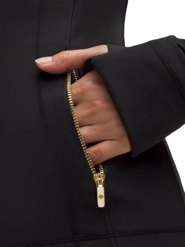 /original/LW4CD5S_071917_LULU_71917_5.png_convert-600x800