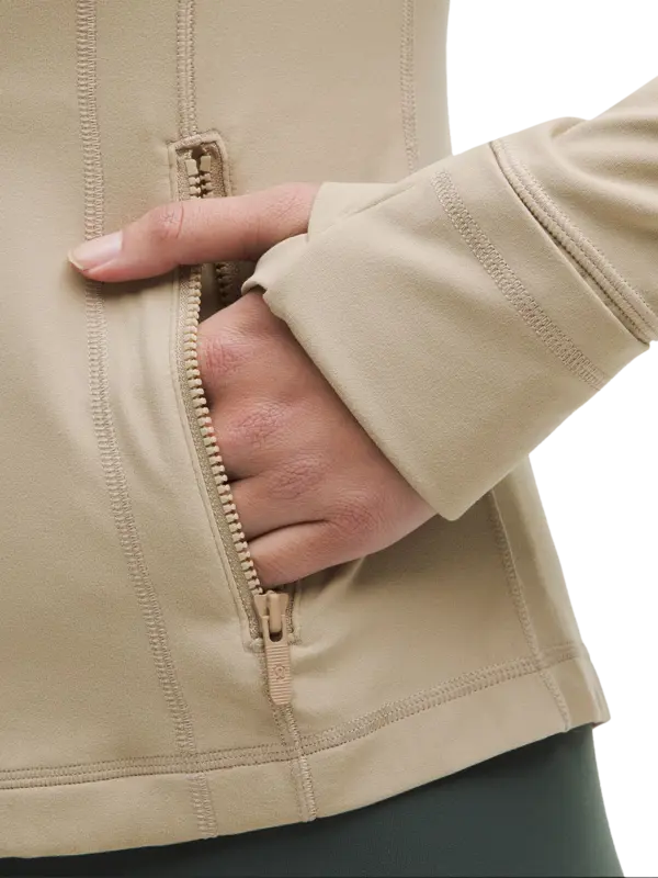 /original/LW4CFOS_068684_LULU_68684_5.png_convert-600x800