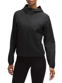 /original/LW4CLBS_0001_LULU_1_1.png_convert-240x320