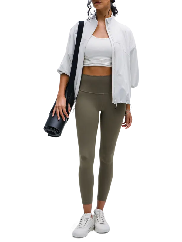 /original/LW5CT3S_045739_LULU_45739_2.png_convert-600x800