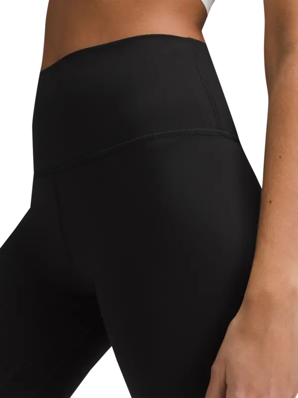 /original/LW5CTJT_0001_LULU_1_4.png_convert-600x800