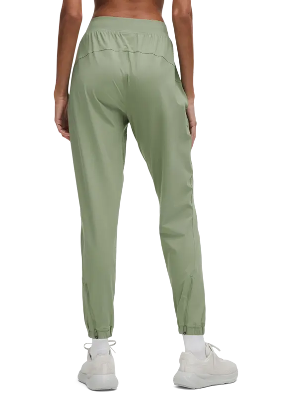 /original/LW5CVMS_038452_LULU_38452_3.png_convert-600x800