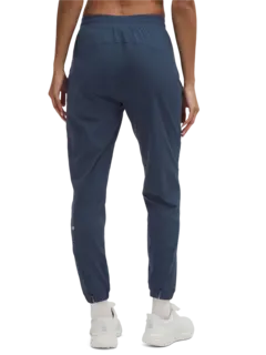 /original/LW5CVMS_068578_LULU_68578_3.png_convert-240x320