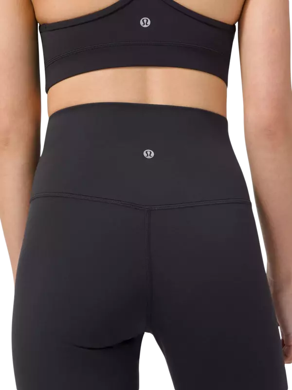 /original/LW5CYVA_0001_LULU_1_5.png_convert-600x800