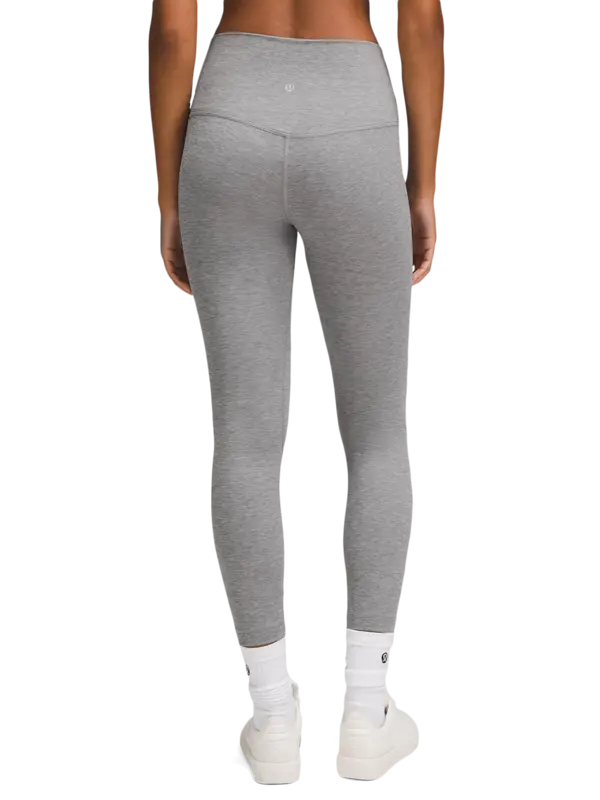 /original/LW5CZOS_031045_LULU_31045_3.png_convert-600x800