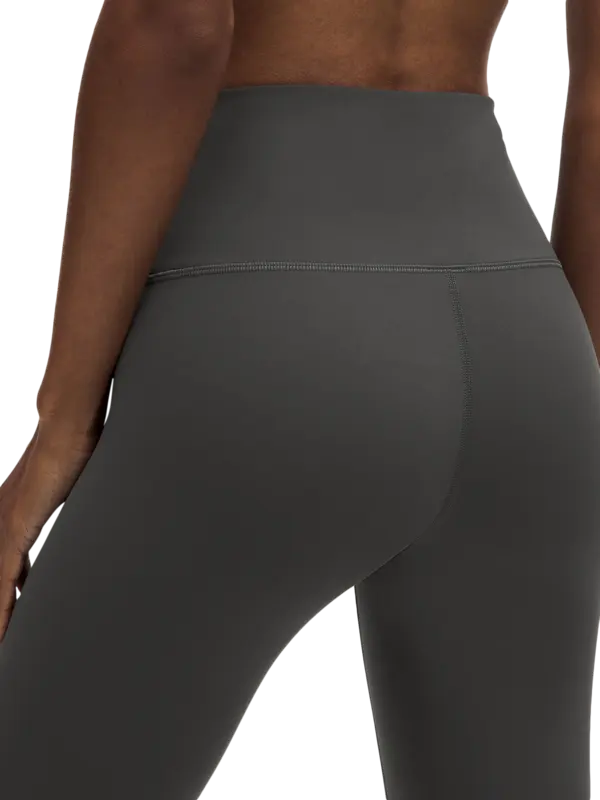 /original/LW5DJ0S_030210_LULU_30210_5.png_convert-600x800