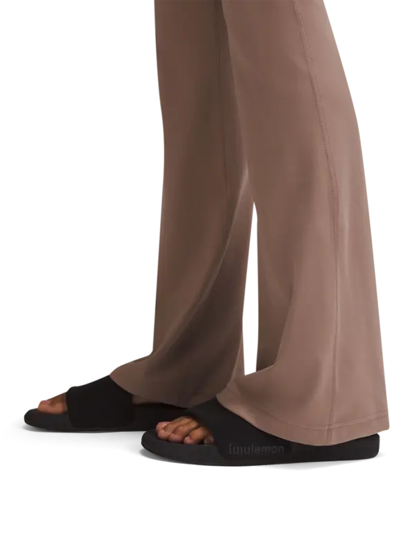 /original/LW5DKNS_064820_LULU_64820_5.png_convert-600x800