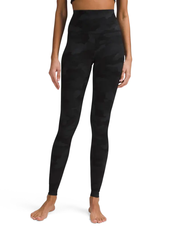 /original/LW5DM8S_047184_LULU_47184_1.png_convert-600x800