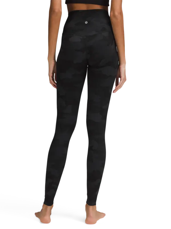 /original/LW5DM8S_047184_LULU_47184_3.png_convert-600x800