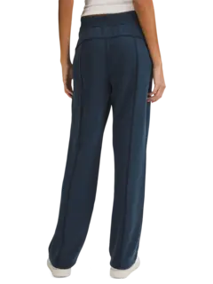 بنطال بخصر مرتفع من قماش Softstreme